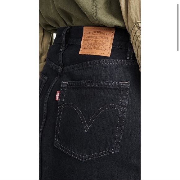 NEW Levi's Black Deconstructed Denim Pencil Skirt - Picture 4 of 12